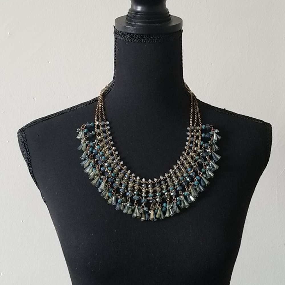Beaded Statement Necklace - Picture 16 of 17